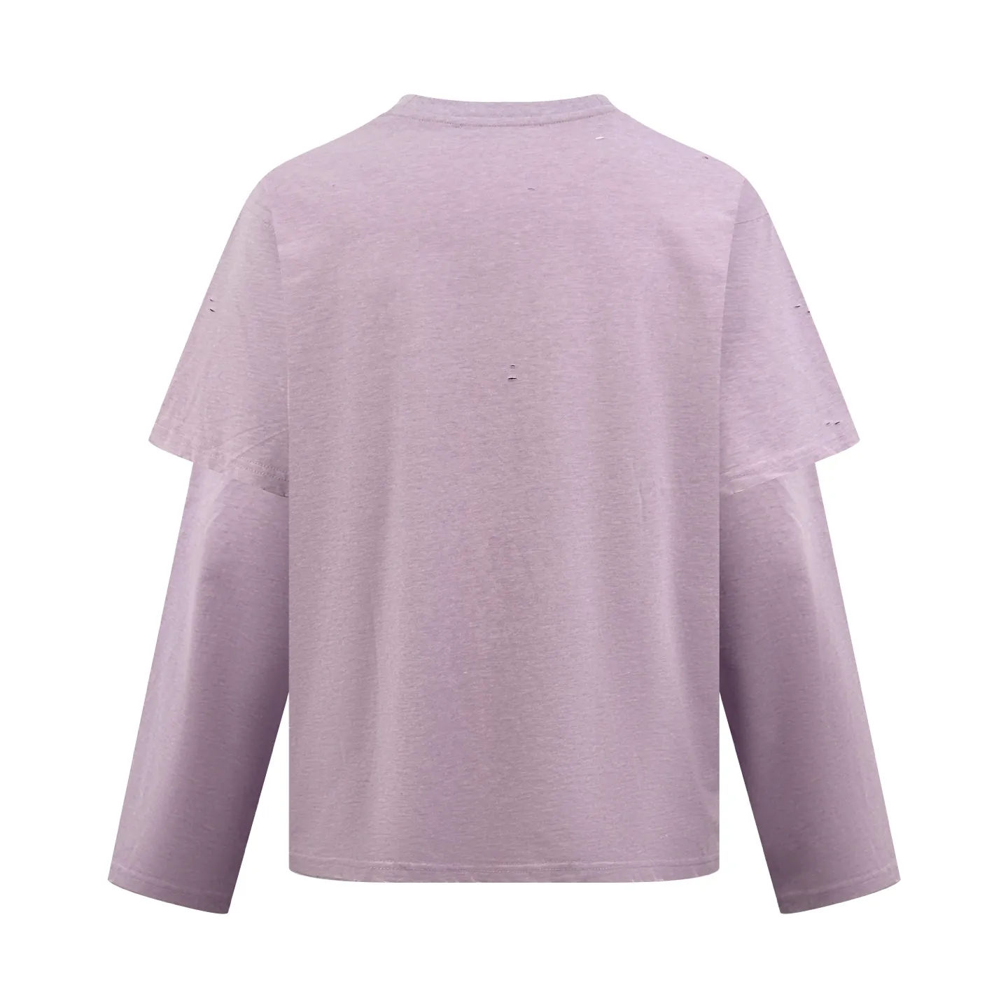 Acne Studio distressed logo fake two-piece long sleeves. Customized Arashi weft plain cotton. Delicate and soft. Moisturizing and skin-friendly. Fog purple mist covers the body. Soft and hazy matte feeling. Spreads the unique cool and relaxed charm of Retro deconstruction. The neat round neck is simple and restrained. The layered structure skillfully creates fake two-piece layers. The three-dimensional look of short sleeves stacked on long sleeves is naturally revealed in silence. The chest is embellished with the seasonal denim-style rivet logo. The Retro imprint is dimly deposited on the fabric. The body is staggered with frayed holes and stretches casually. The original texture of the deconstructed fabric. The loose shoulder silhouette is relaxed and relaxed. The cool and deconstructed Nordic aesthetics are integrated into daily clothing. The avant-garde quiet luxury style of alienation and restraint is demonstrated. Process 1: Using glue printing. The chest printing has been revised three times with the film screen. Use glue liquid paint to print the pattern on the fabric. Bake the fabric to fix the printing pattern. Process 2: Many parts of the body of the garment are worn by pure artificial regular positioning and manual brushing to add texture and depth to the surface of the garment to imitate the texture of natural wear and tear. Process 3: The fabrics are fermented and washed for a better hand feel. Not easy to deform, not easy to shrink, not easy to fade, and maintain long-term beauty. Accessories: Customized 1:1 Acne trademark. Version: Loose version. Size: S M L XL. Style number: CC 7031.